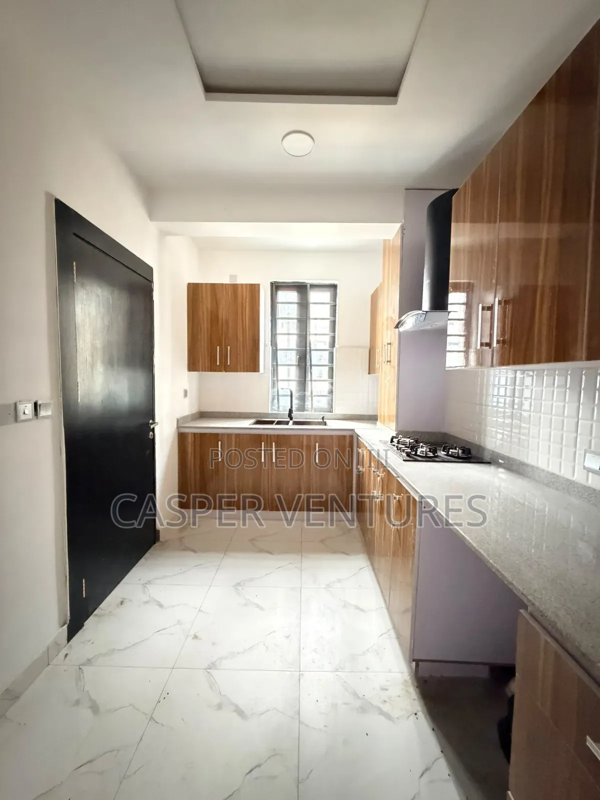 2bdrm Apartment in Freedom, Lekki Phase 1 for sale