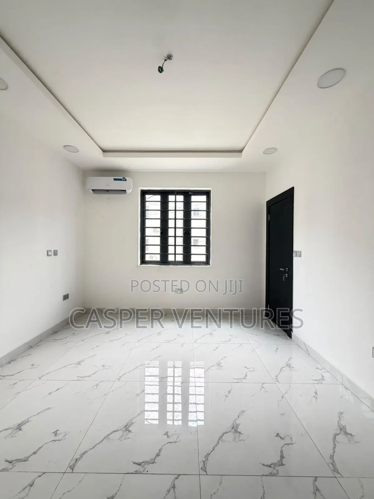 2bdrm Apartment in Freedom, Lekki Phase 1 for sale