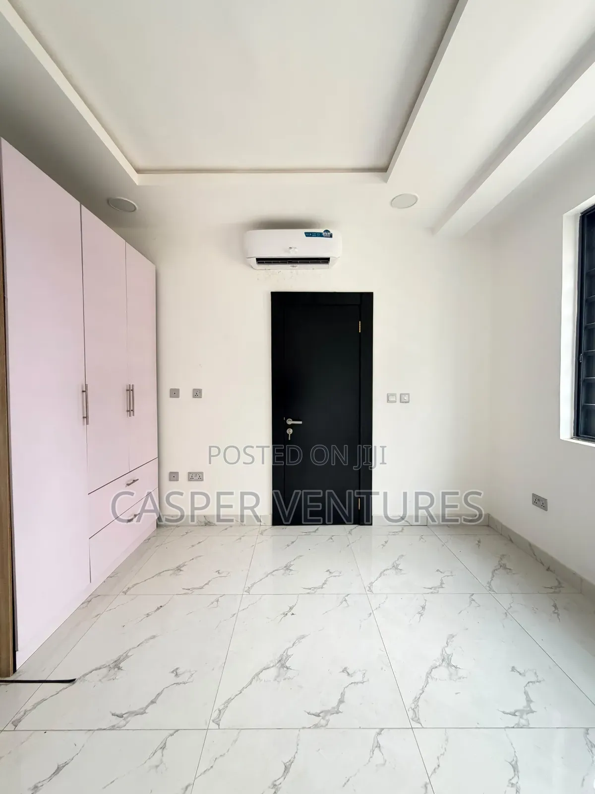 2bdrm Apartment in Freedom, Lekki Phase 1 for sale