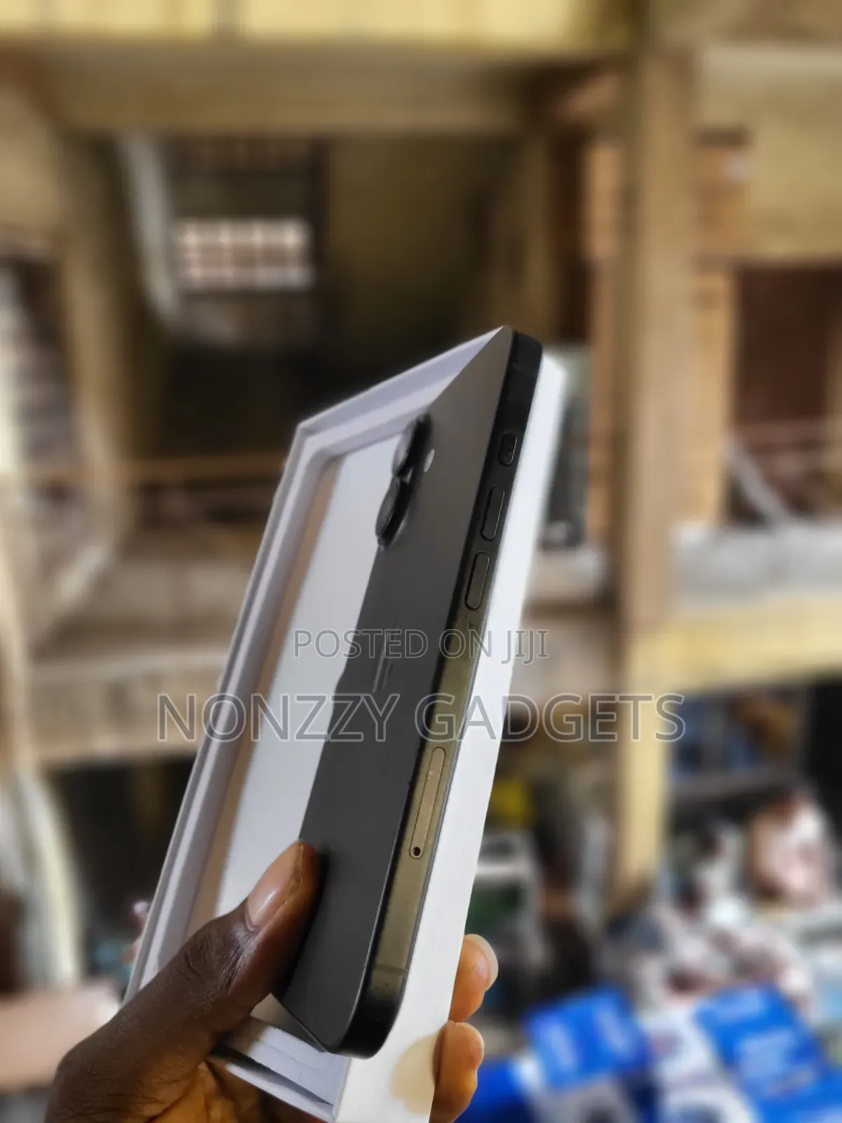 New Apple iPhone 16 128 GB