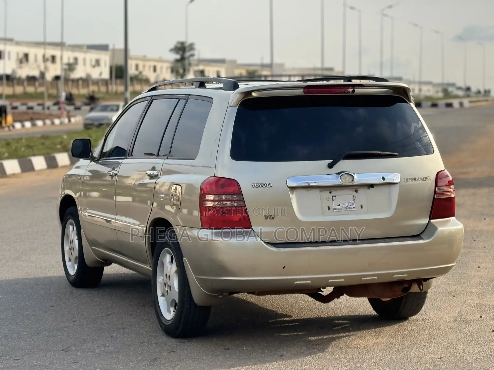 Toyota Highlander Limited V6 4x4 2004 Gold