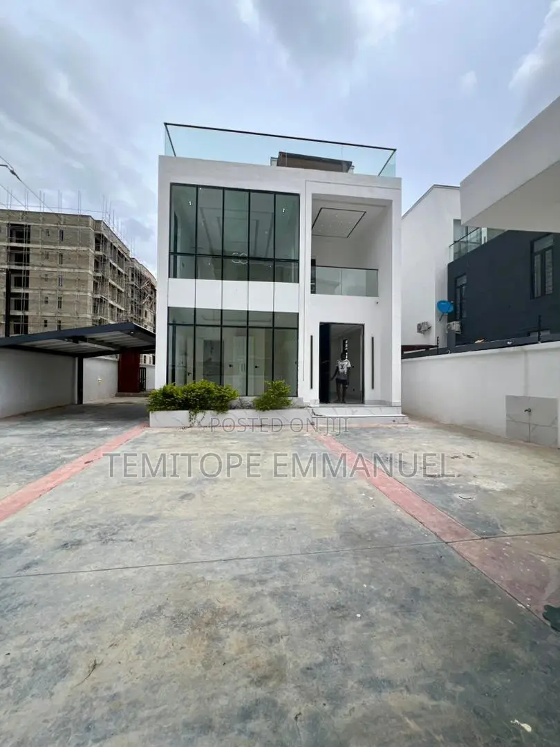 Furnished 5bdrm Duplex in Lekki Phase 1 for sale