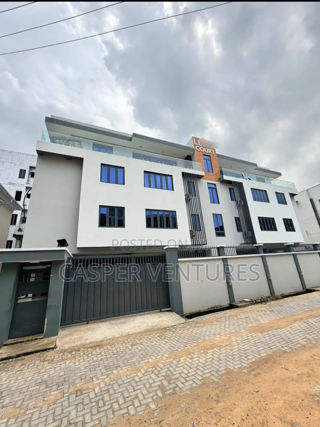 2bdrm Apartment in Freedom, Lekki Phase 1 for sale