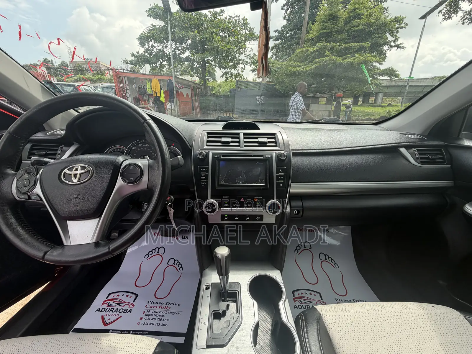 Toyota Camry SE 4dr Sedan (2.5L 4cyl 6A) 2012 Red