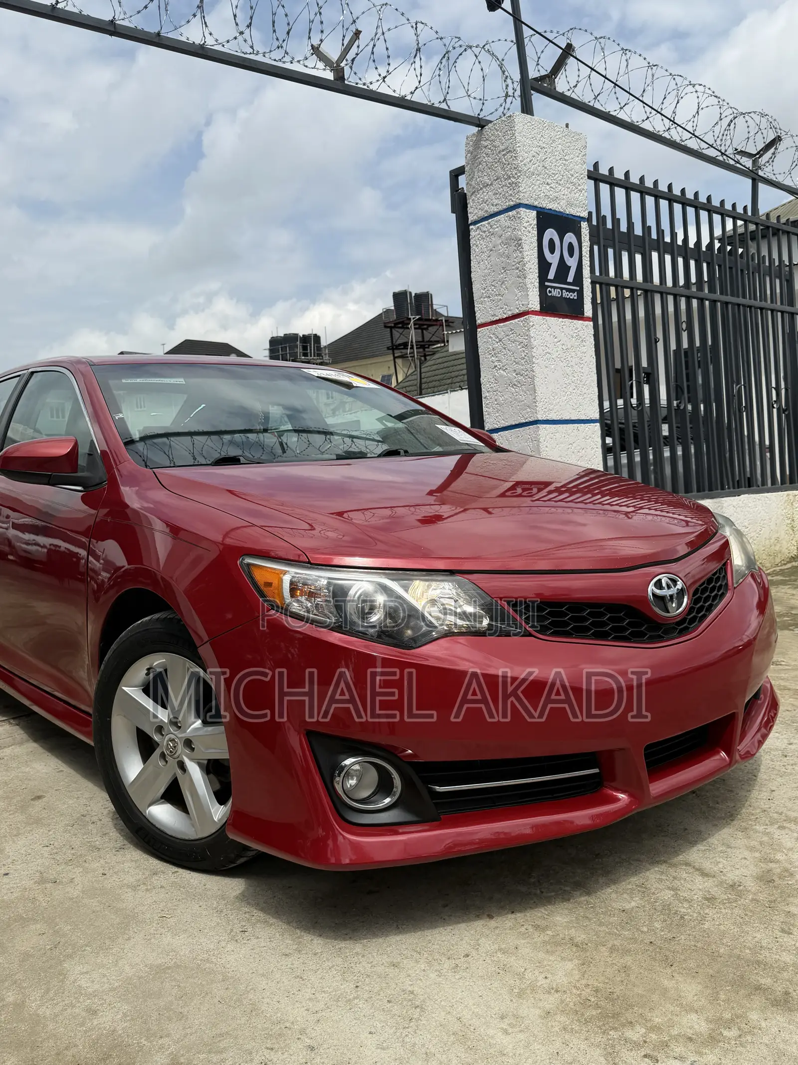 Toyota Camry SE 4dr Sedan (2.5L 4cyl 6A) 2012 Red