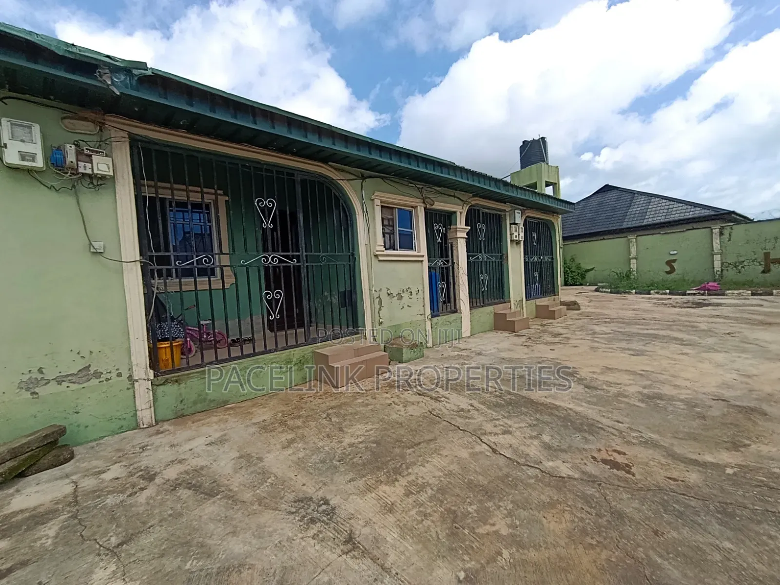 1bdrm Apartment in Ayobo for rent