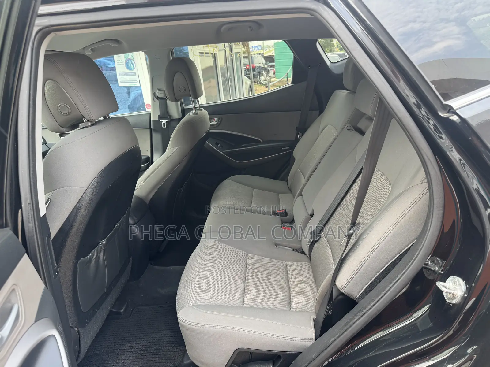 Hyundai Santa Fe 2015 Black