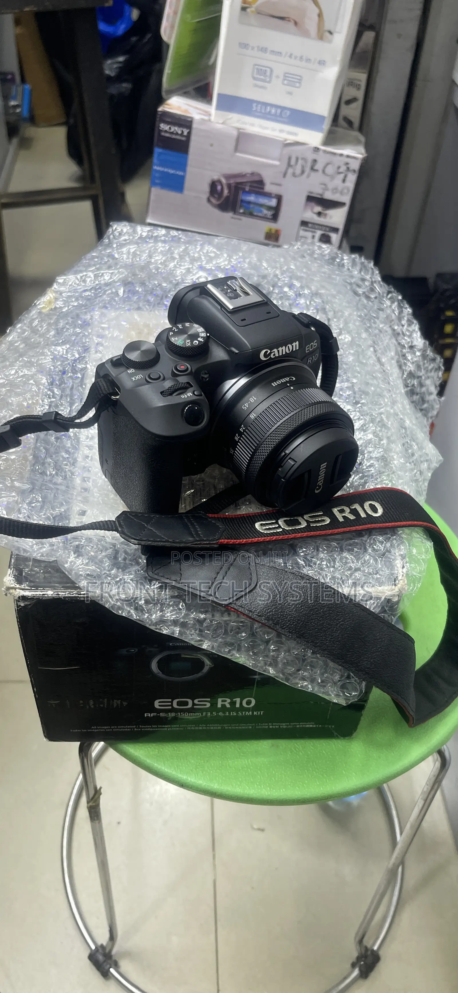Canon Eos R10 Mirrorless Video Camera