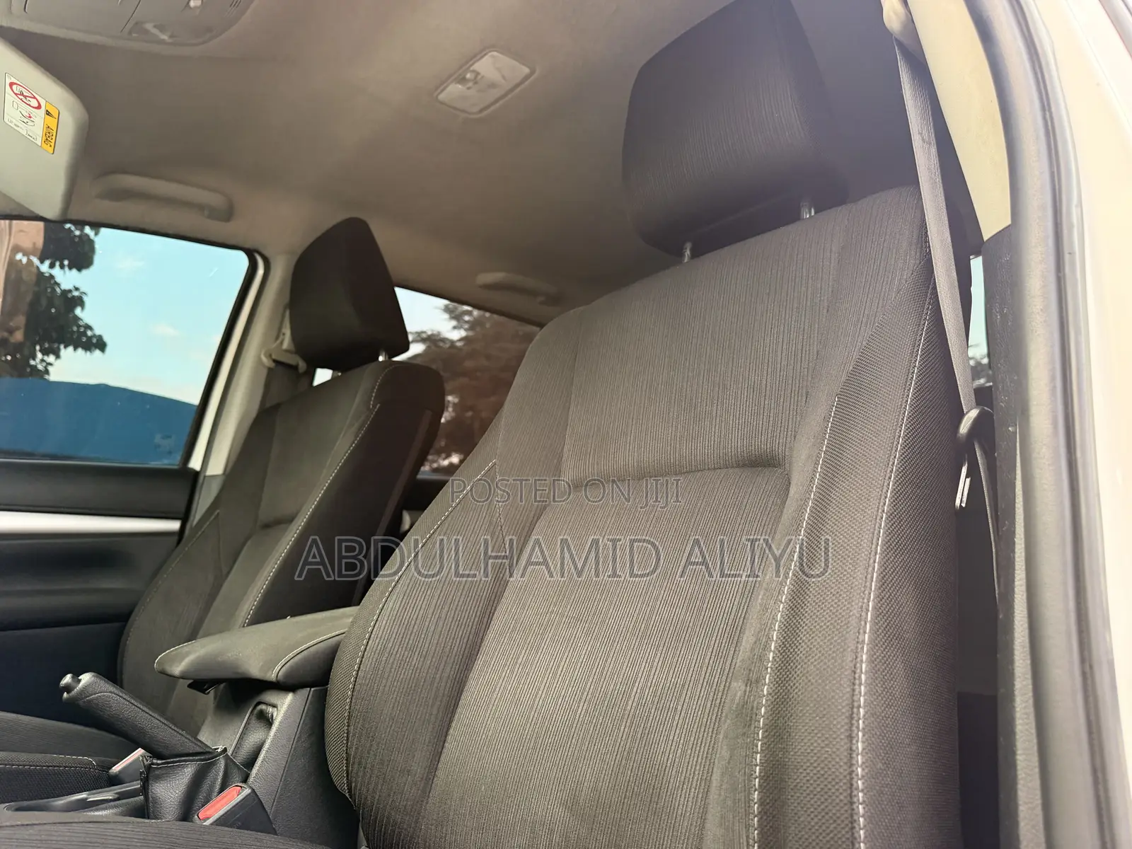 Toyota Hilux 2021 White