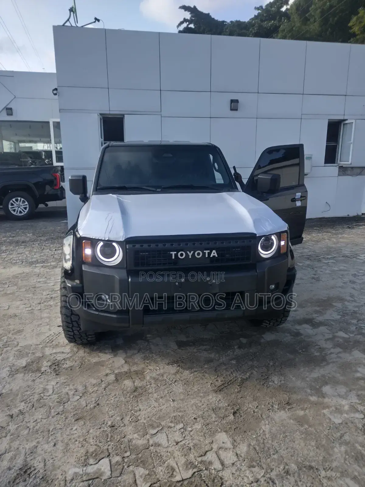 Toyota Land Cruiser Prado 2025 Black