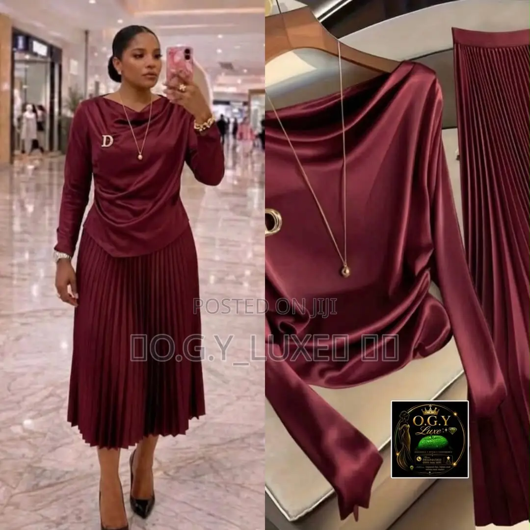 Luxury Women’S Pleated 2-piece Skirt Set