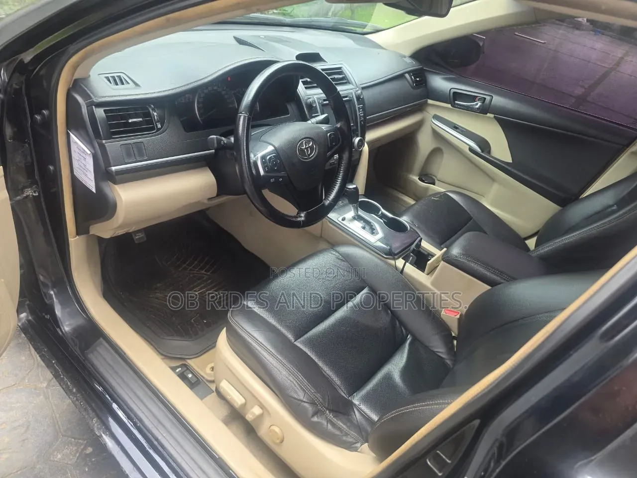 Toyota Camry 2016 Black