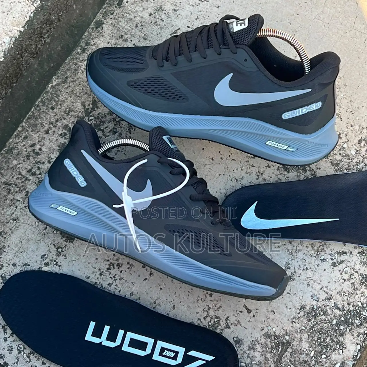 Nike Zoom Guide10 Grey/Black