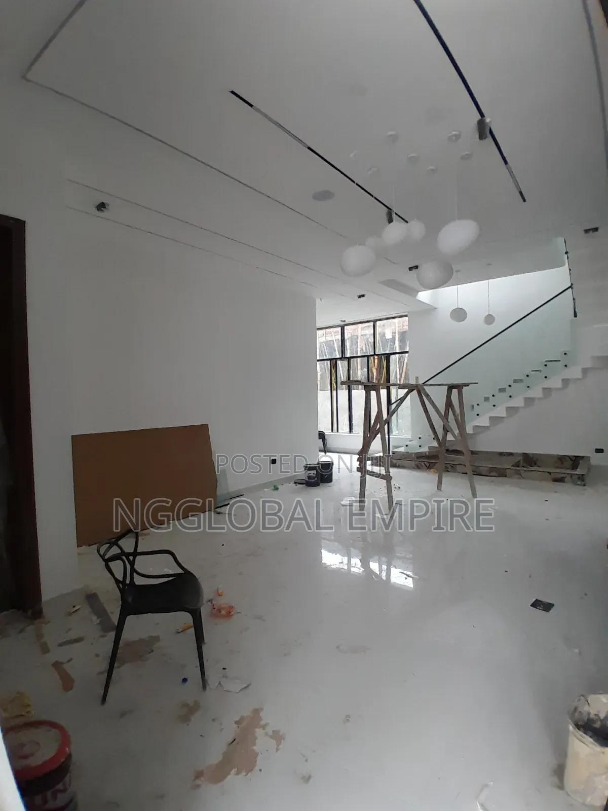 4bdrm Duplex in Royal Pine, Chevron for sale