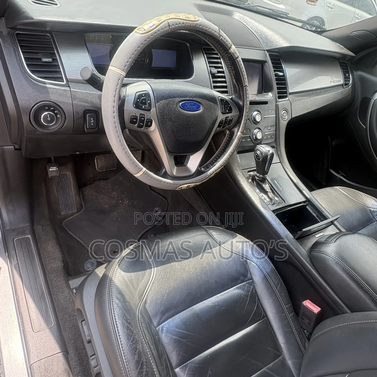 Ford Taurus SE 2013 Gray