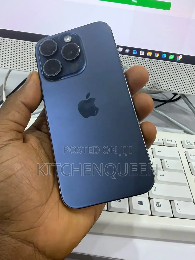 New Apple iPhone 15 Pro 256 GB Gray