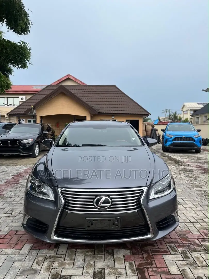 Lexus LS 460 AWD 2015 Gray