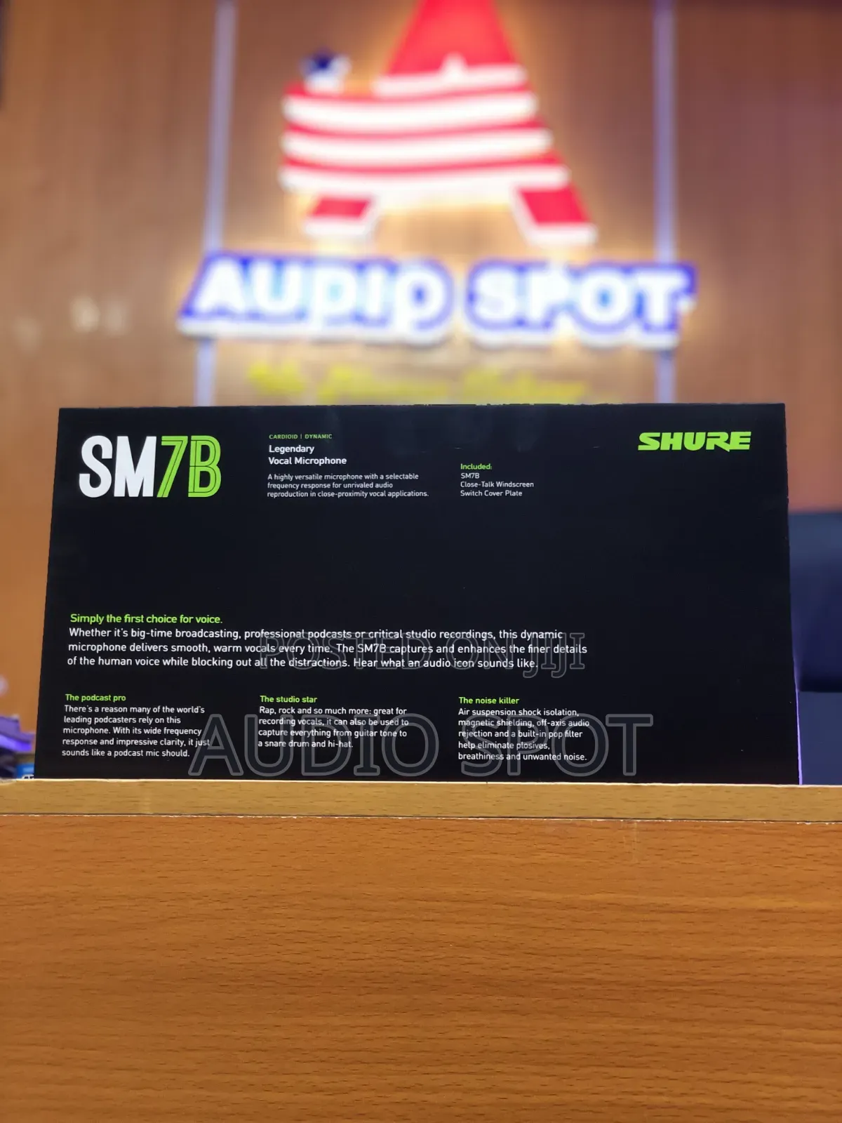 Quality Professional Podcast Dynamic Microphone (Shure Sm-7b)