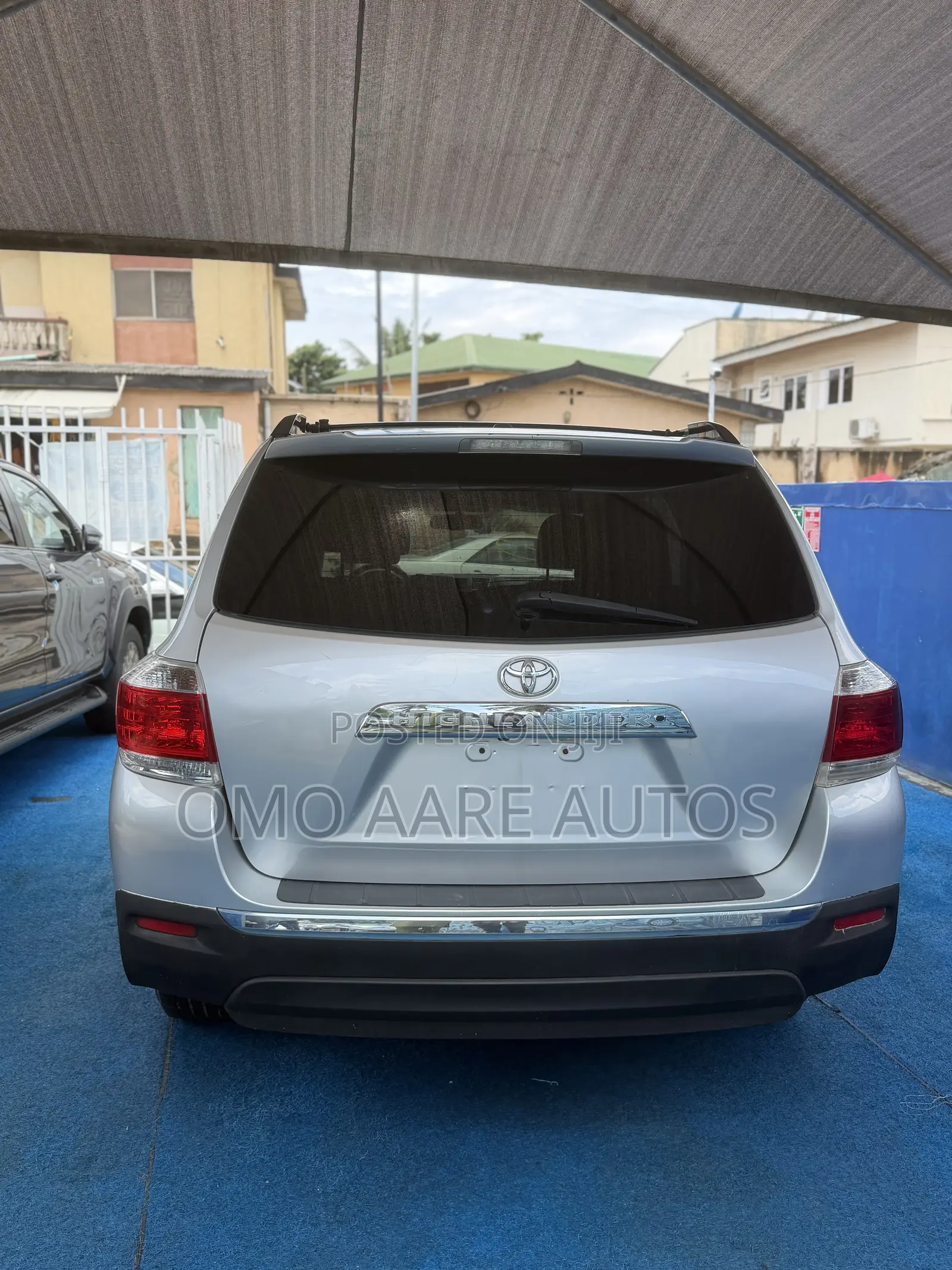 Toyota Highlander Limited 3.5L 2WD 2013 Silver