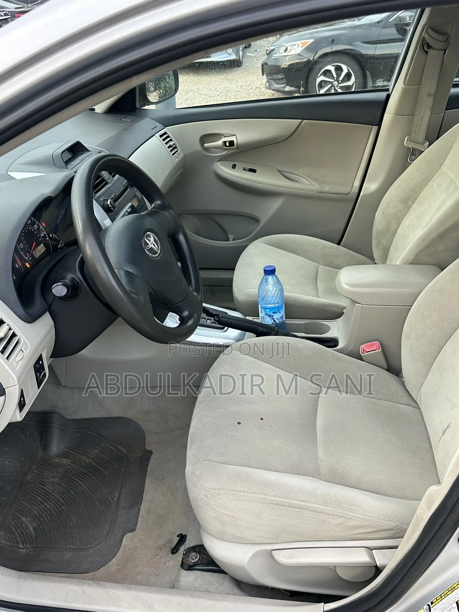 Toyota Corolla 2012 Silver