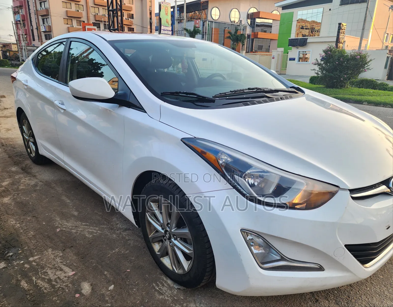 Hyundai Elantra 2015 White