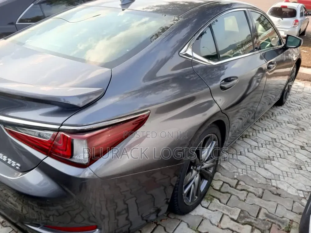 Lexus ES 350 F Sport 2020 Gray