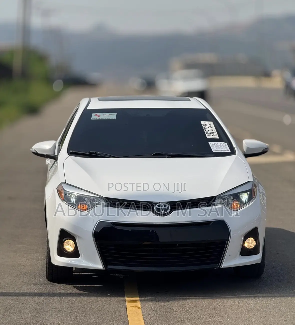 Toyota Corolla 2015 White