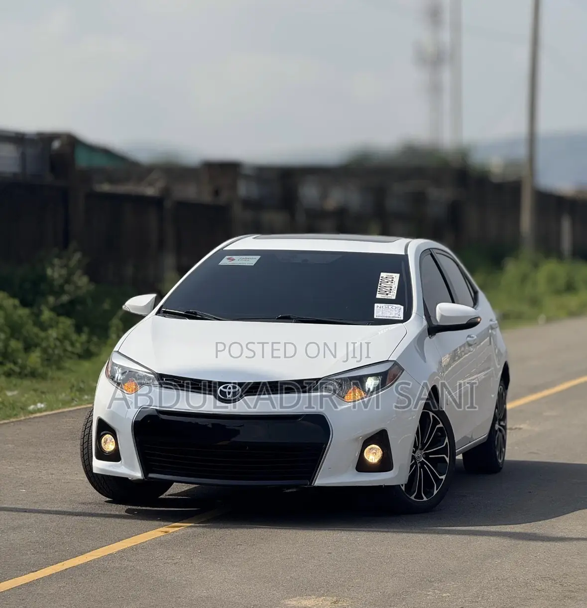 Toyota Corolla 2015 White