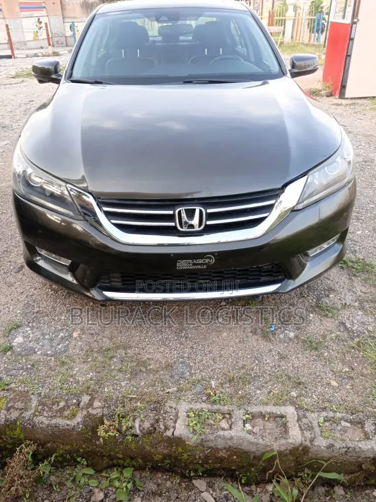 Honda Accord Sport 4dr Sedan (2.4L 4cyl 6M) 2015 Gray