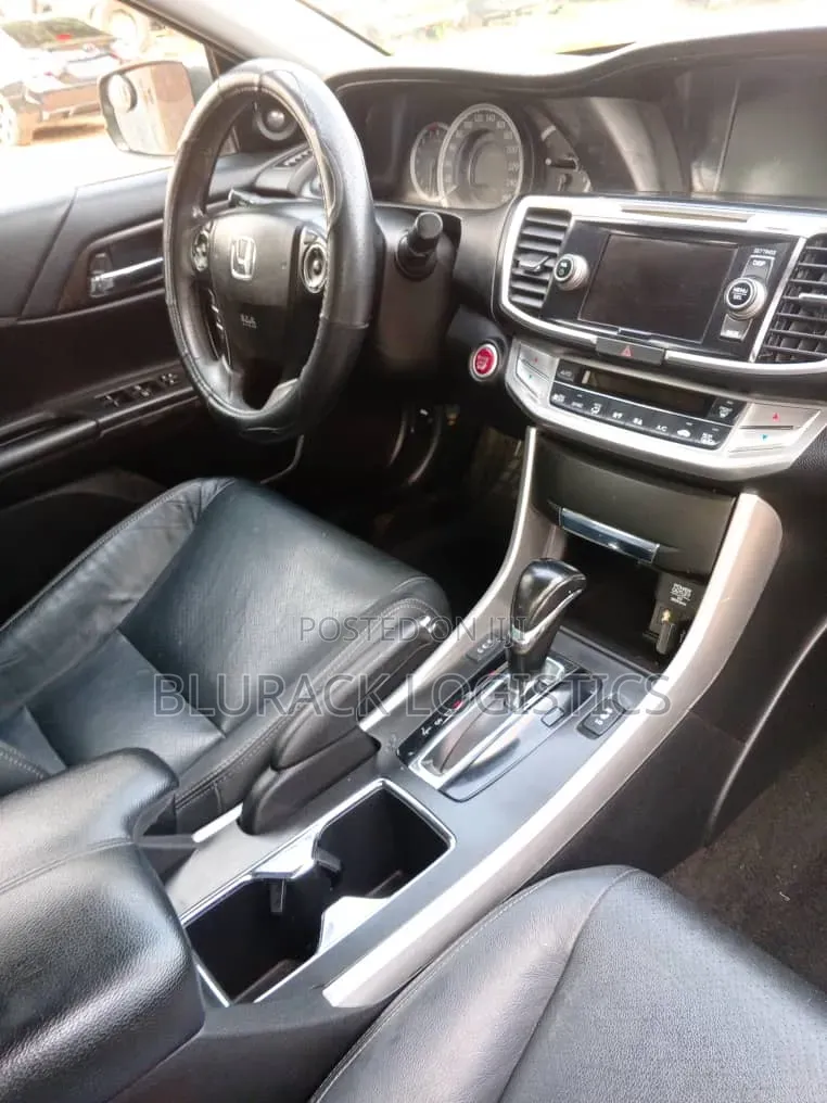 Honda Accord Sport 4dr Sedan (2.4L 4cyl 6M) 2015 Gray