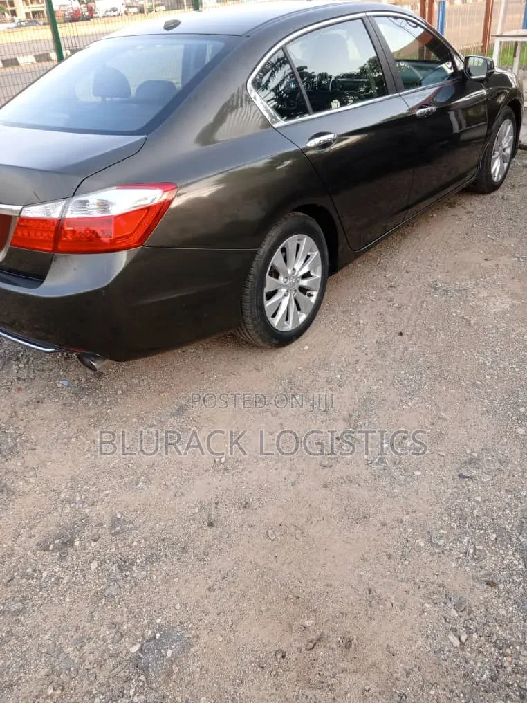 Honda Accord Sport 4dr Sedan (2.4L 4cyl 6M) 2015 Gray