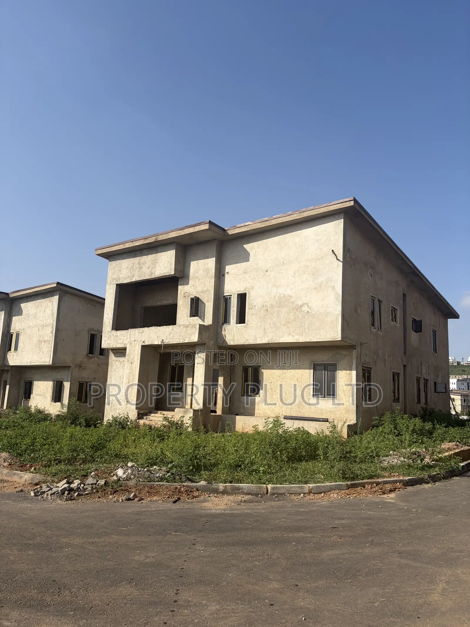 4bdrm Duplex in Admiralty, Asokoro for sale