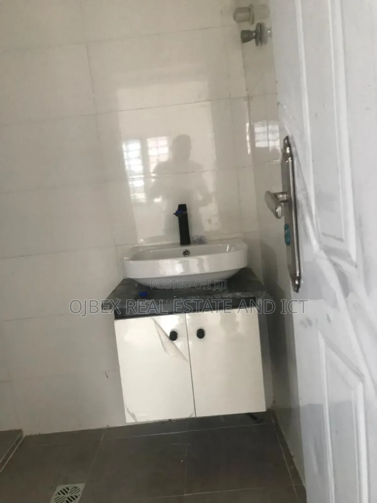 4bdrm Duplex in Abijo, Amity Estate, Ajah for rent