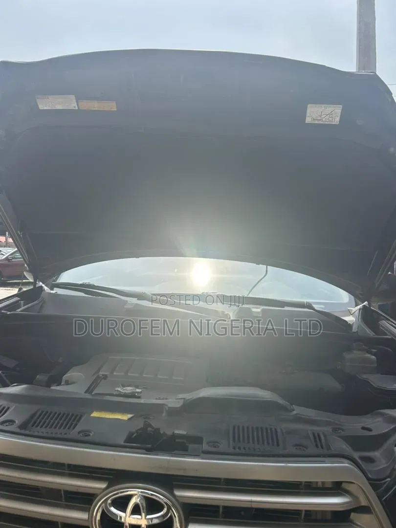 Toyota Highlander V6 2009 Black