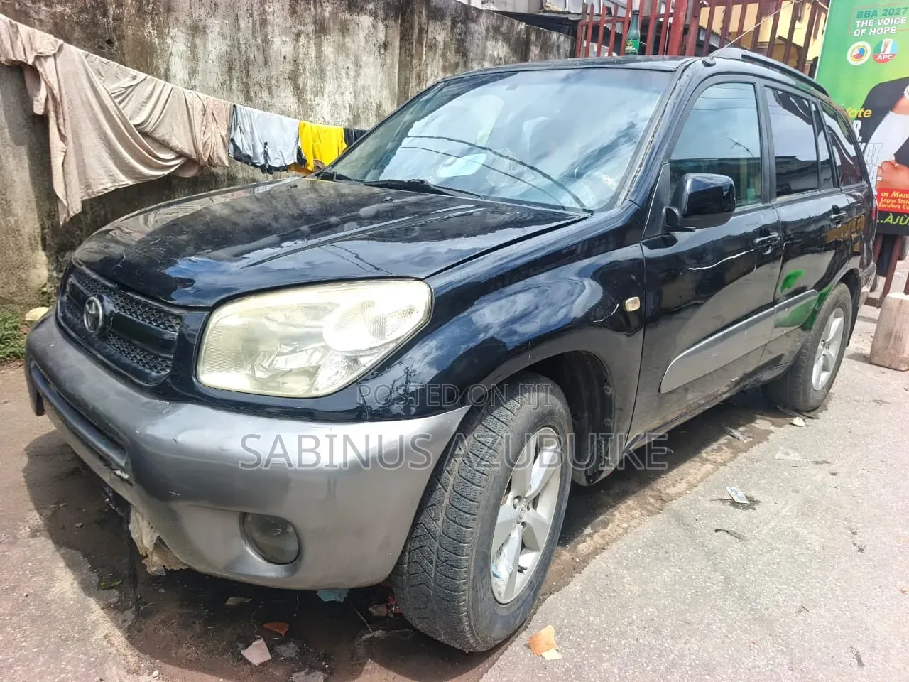 Toyota RAV4 Automatic 2004 Black