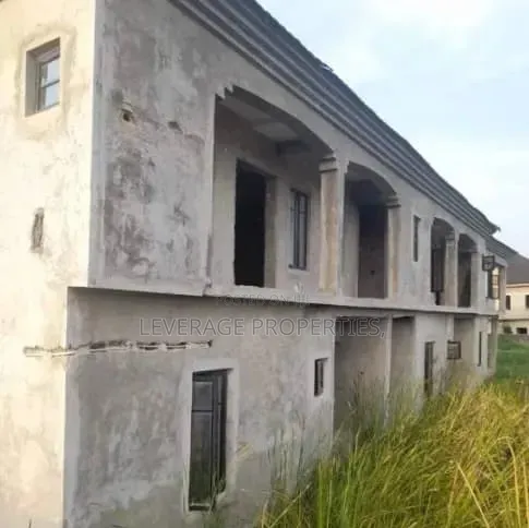 11bdrm Duplex in Located At Oko Ado, for sale