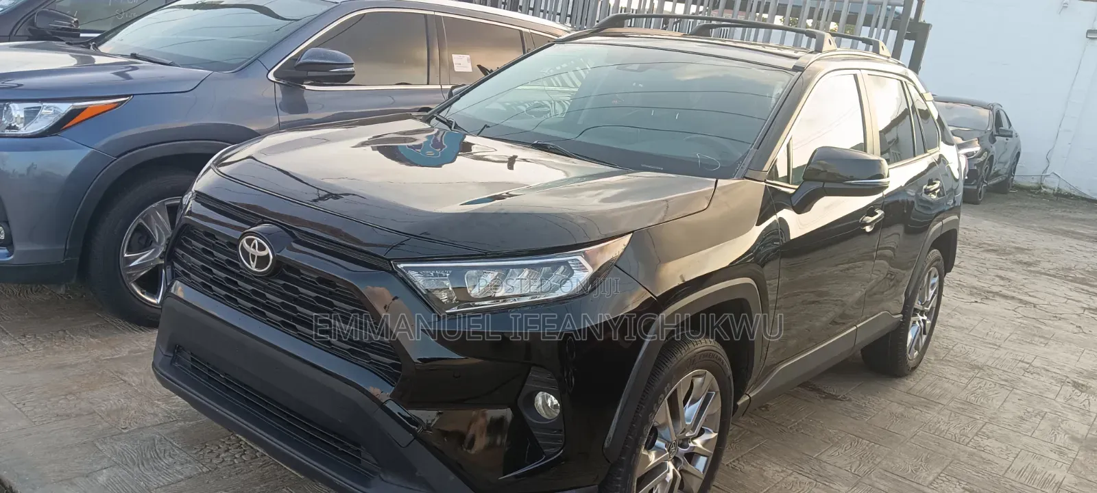 Toyota RAV4 2021 Black