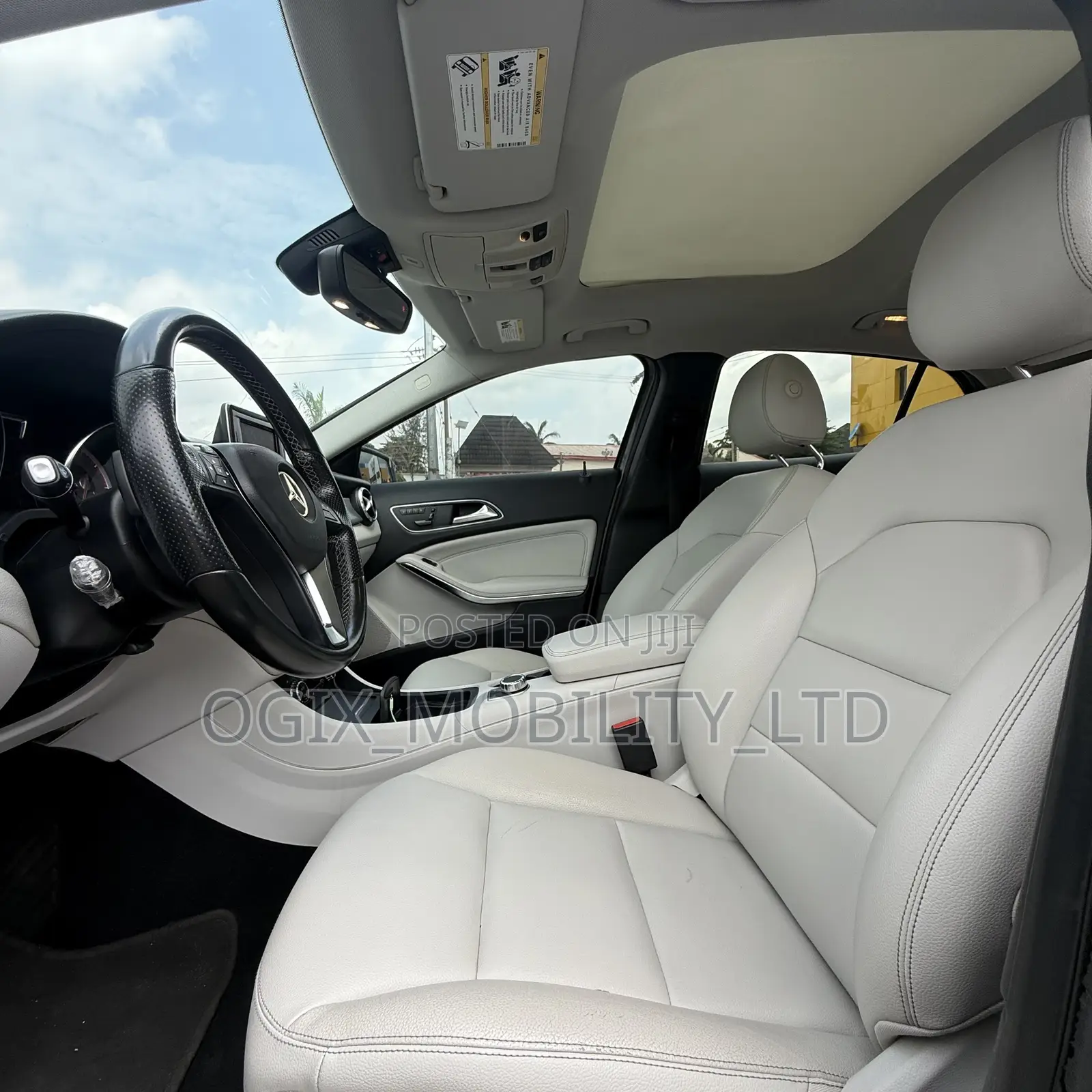 Mercedes-Benz GLA 250 2015 Gray