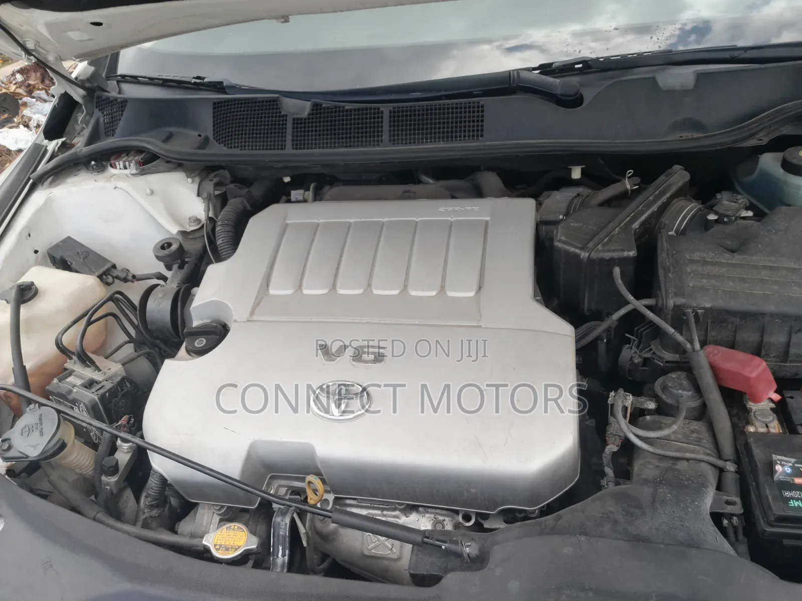 Toyota Venza Limited 2011 White
