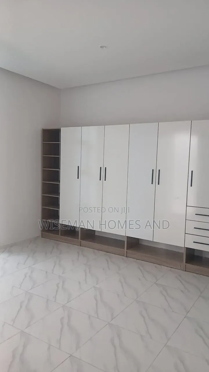 3bdrm Duplex in Lekki Palm City for rent