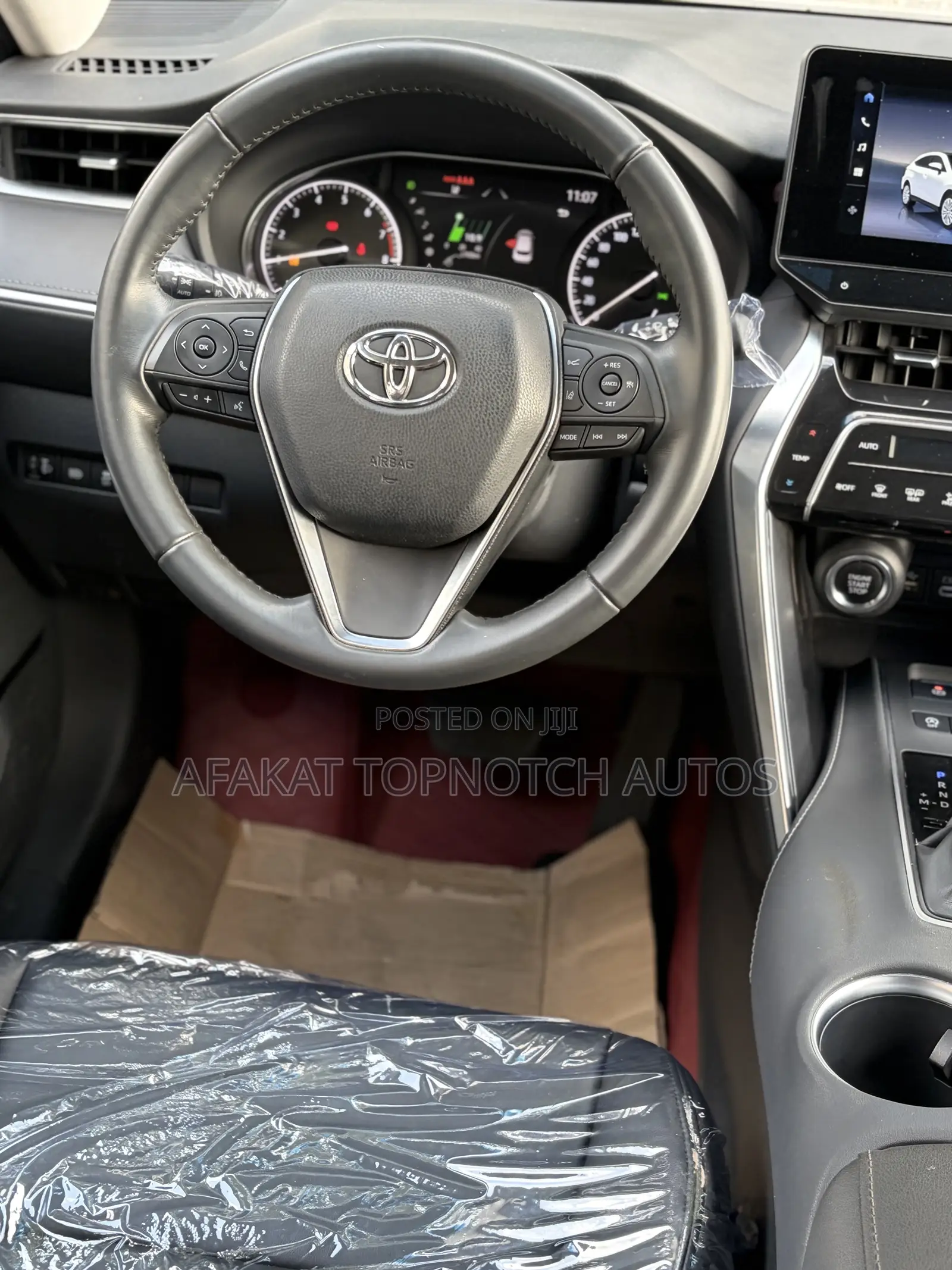 Toyota Venza 2025 White