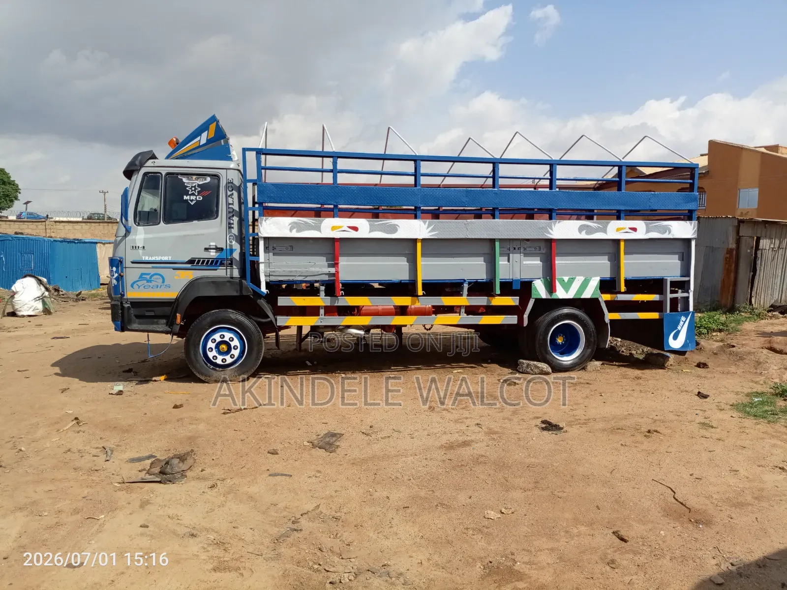 Mercedes Benz 814 Truck
