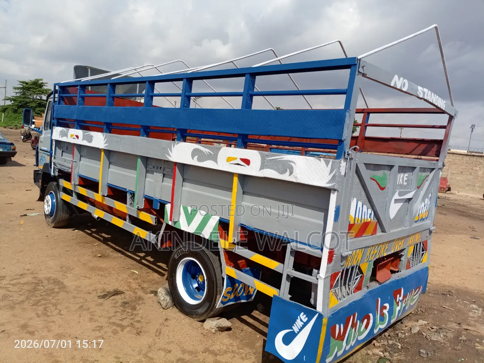 Mercedes Benz 814 Truck
