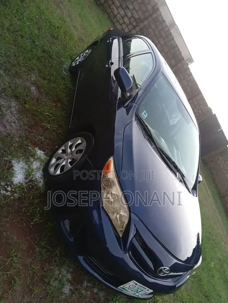 Toyota Corolla LE 4dr Sedan (1.8L 4cyl 4A) 2011 Blue