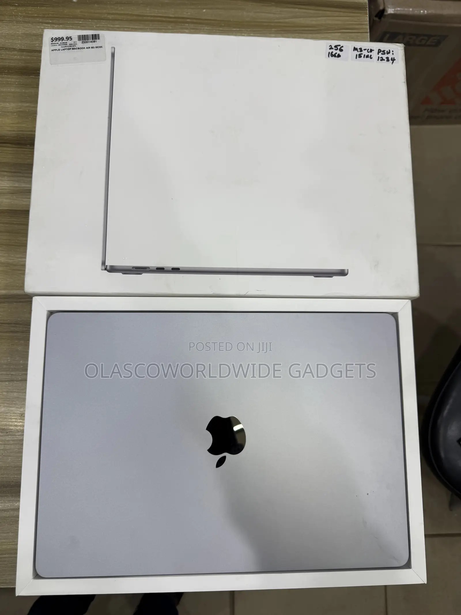 Laptop Apple MacBook Air 2024 M3 16GB Apple M3 SSD 256GB