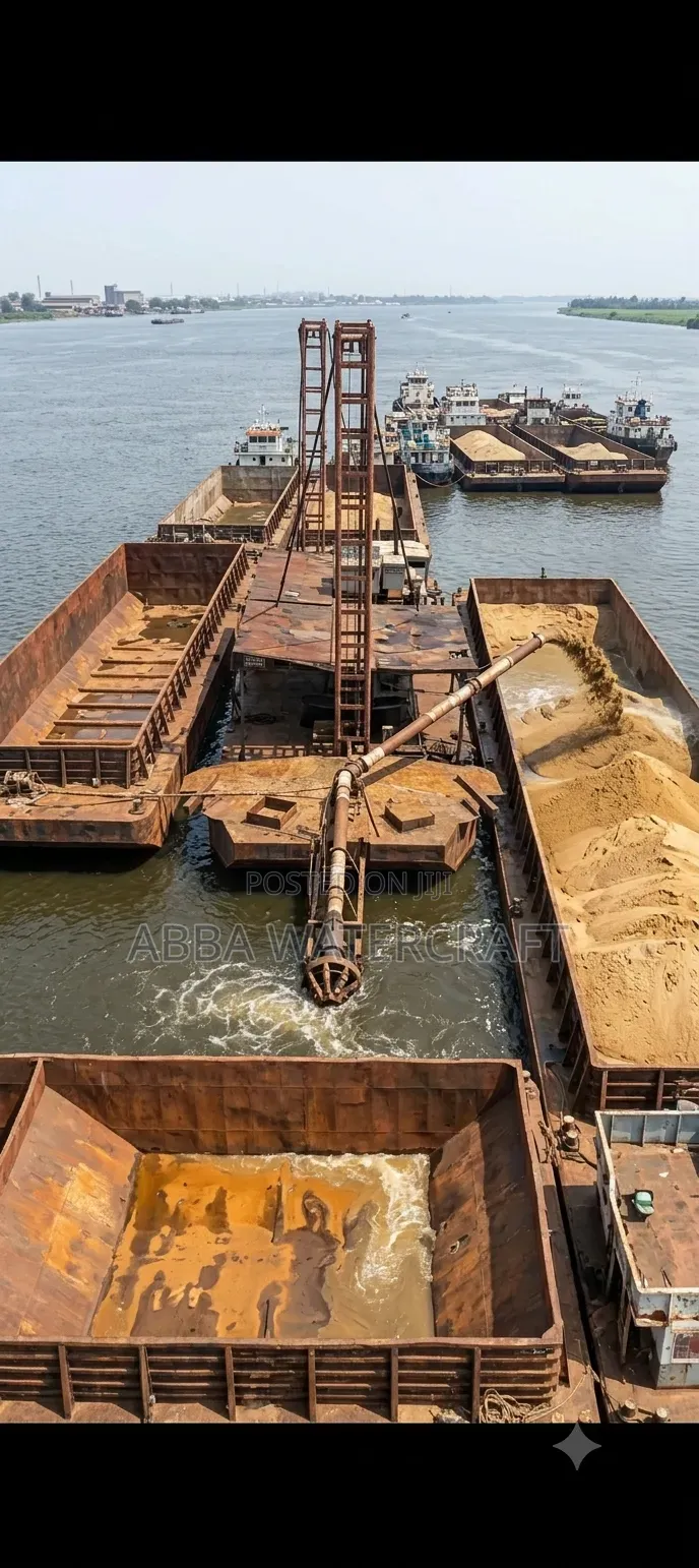 Master Dredger Transporter Available – Lagos