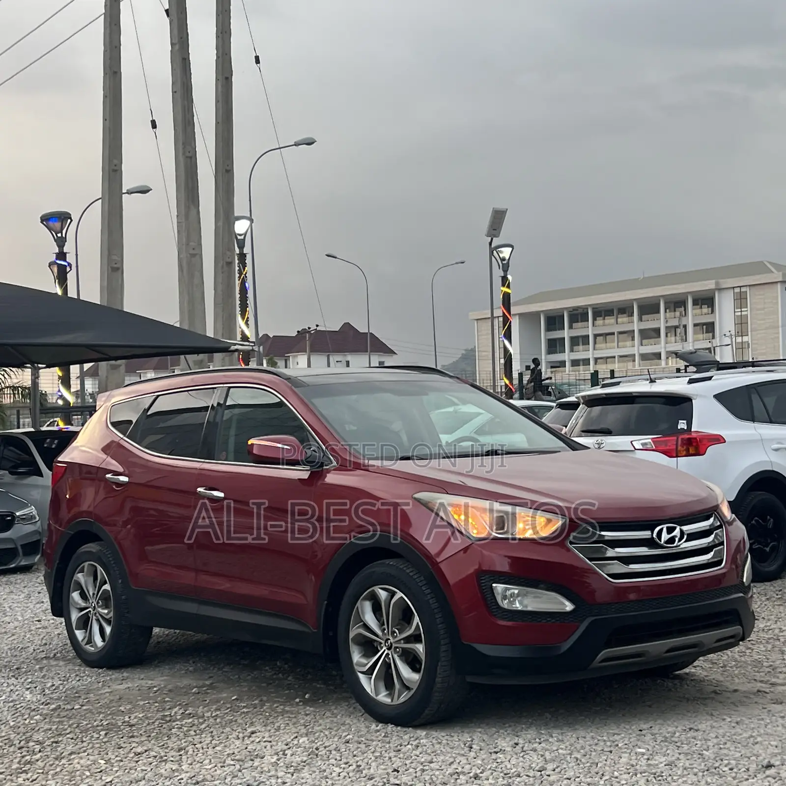 Hyundai Santa Fe 2014 Red