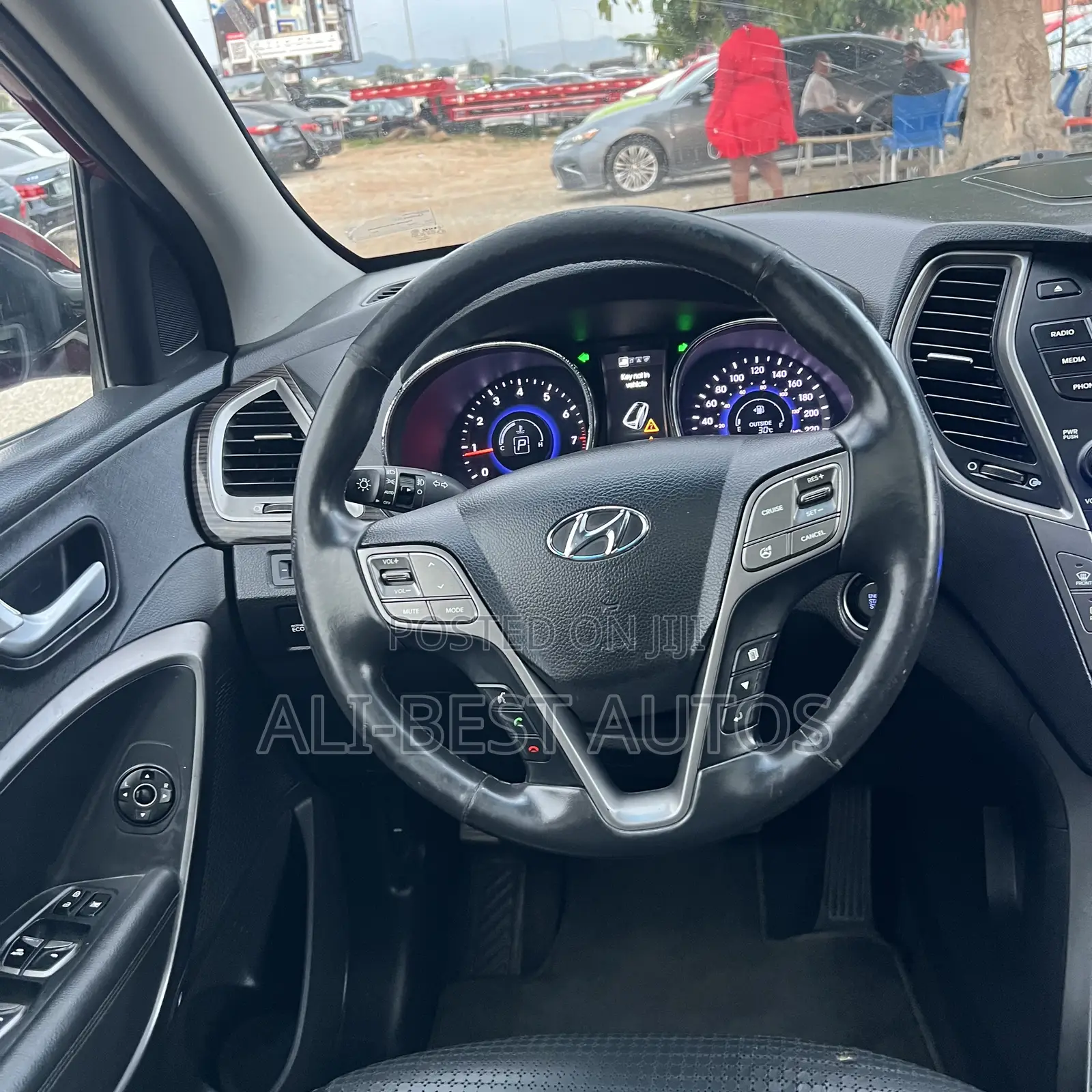 Hyundai Santa Fe 2014 Red