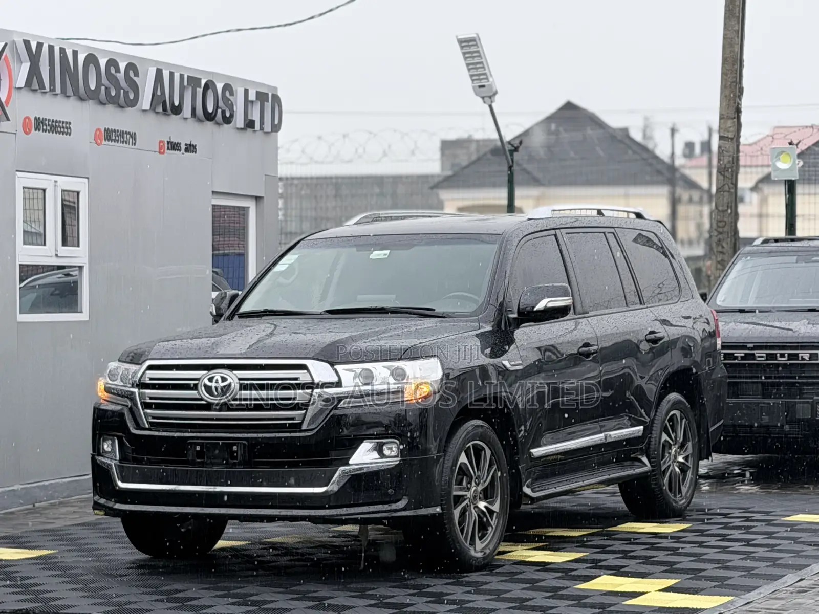Toyota Land Cruiser 5.7 V8 GXR 2020 Black