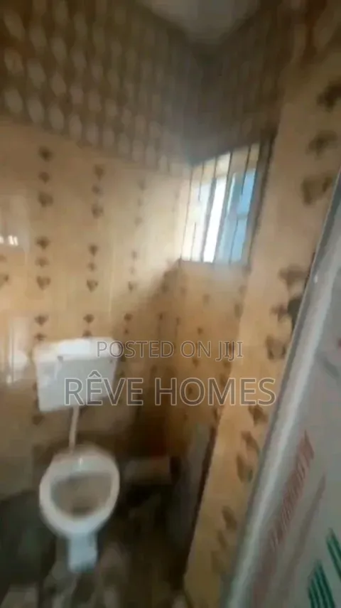 1bdrm Apartment in Ilupeju Industrial Estate for rent